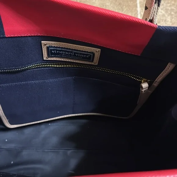 Vineyard Vines Navy, Red & Animal Print Tote - Picture 3 of 3